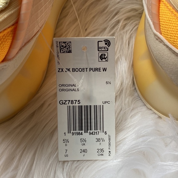 ☀️Women’s Adidas ZX 2K boost wonder white orange tint - Picture 7 of 10